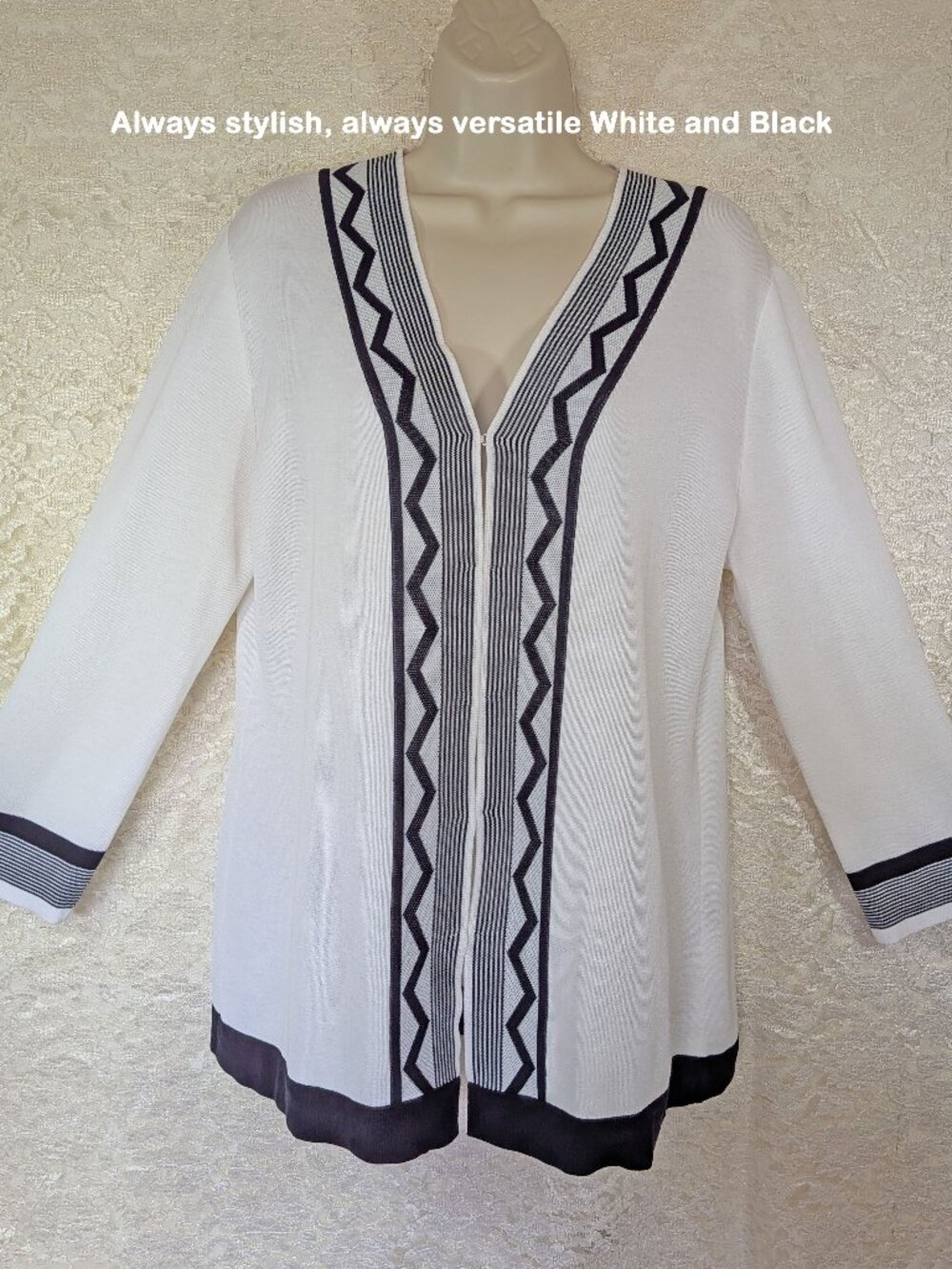 40" bust MISOOK knit blazer, White, Black striped trim, V neck, Hidden hooks - Picture 7 of 16